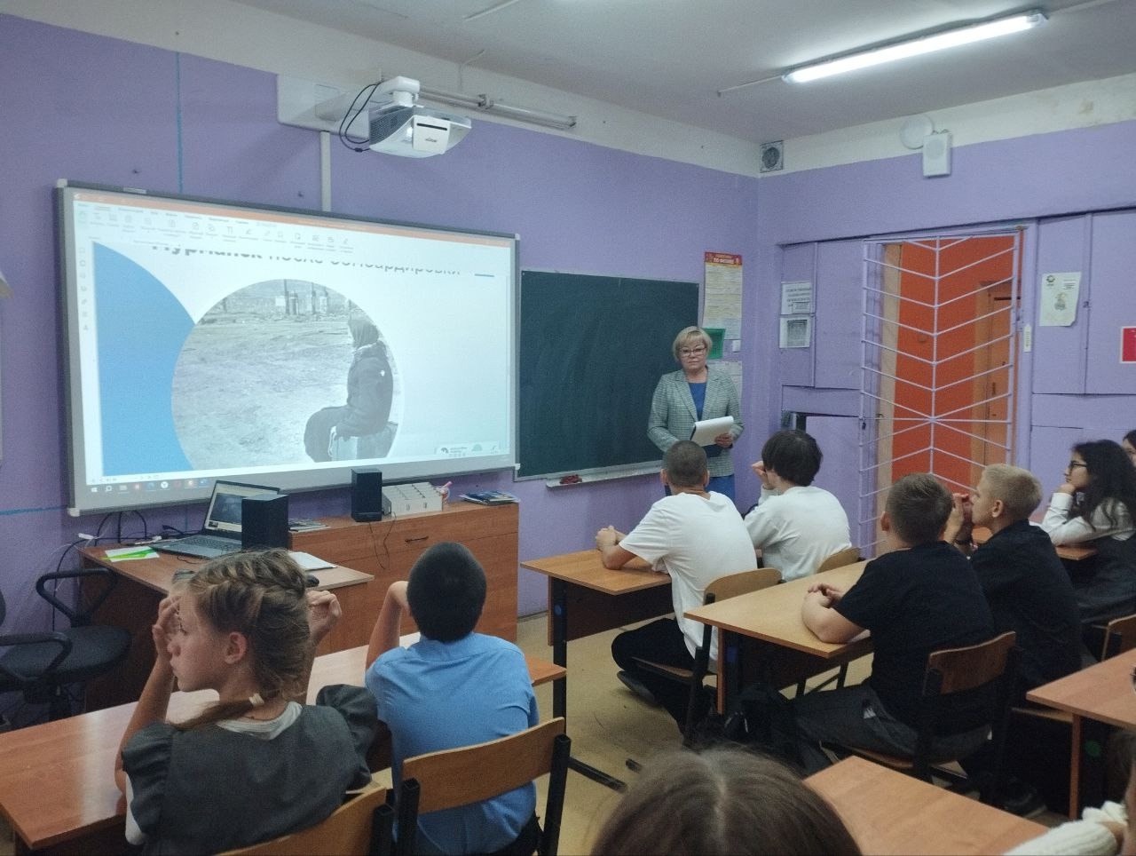 лассный час, приуроченный ко Дню разгрома немецко-фашистских войск в Заполярье..